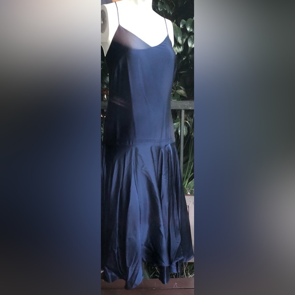 NWT. 100% silk Ralph Lauren dress - Picture 3 of 12